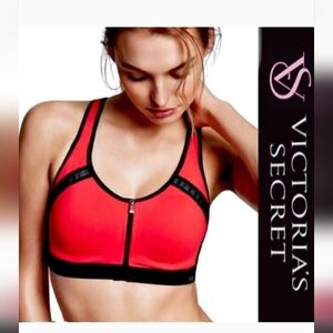 Victoria's Secret Knockout Sports Bra/ High Impact.